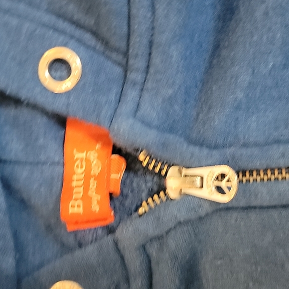 Butter - Picture 3 of 3